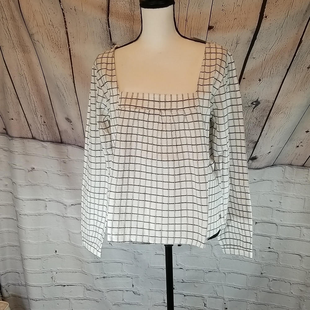 NWT Roxy Junior long sleeved blouse